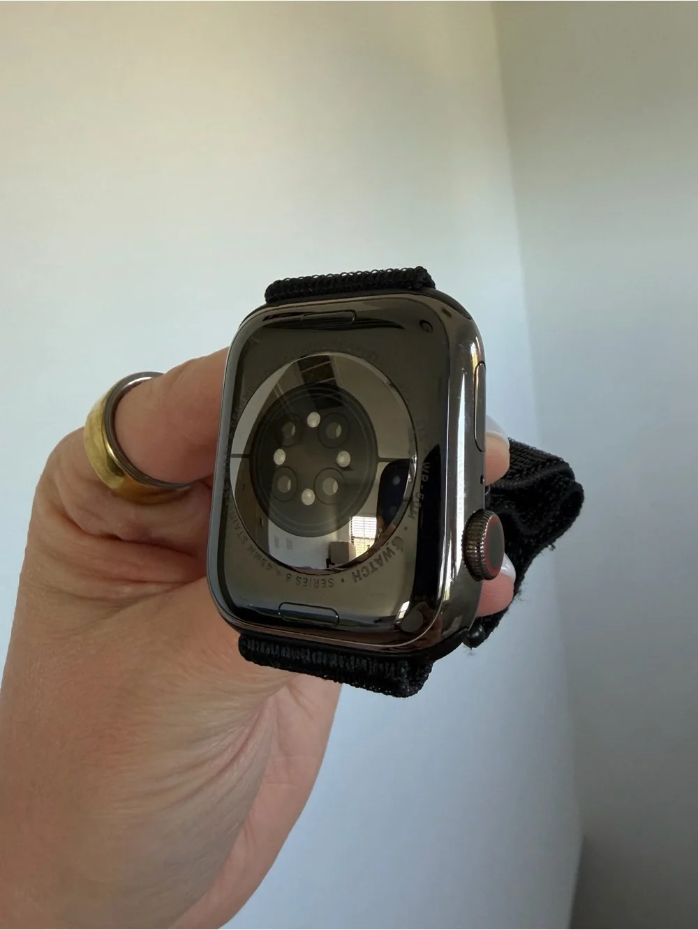 Apple Watch Series 8 45mm Stainless Steel + Cellular